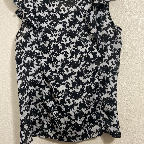 NEW YORK & Company Ruffle Blouse - Picture 10 of 11